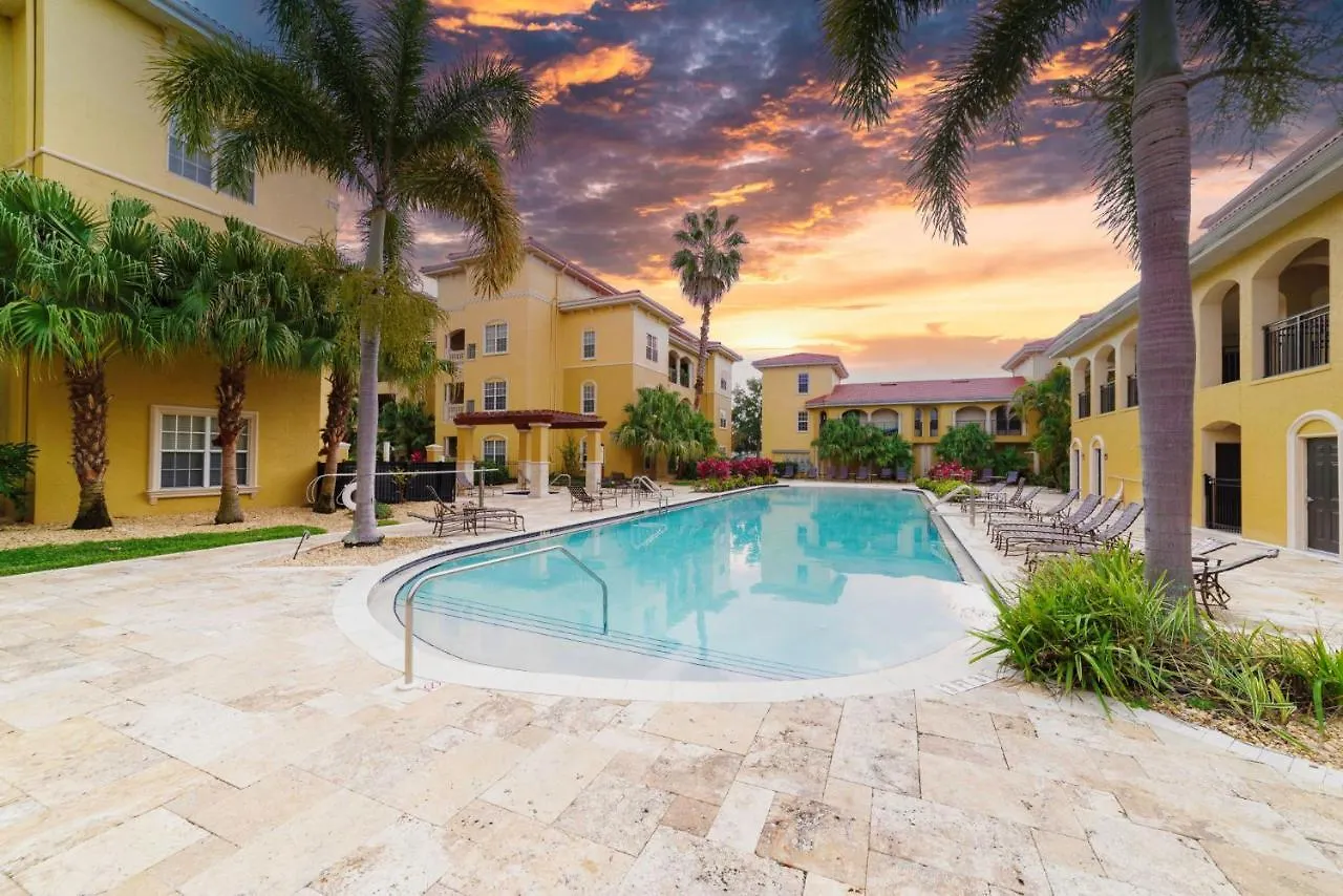 Tropical 3Br Suite-2 Resort Style Pools-5 Mil To Bay-Gym-Close To Beach Tampa