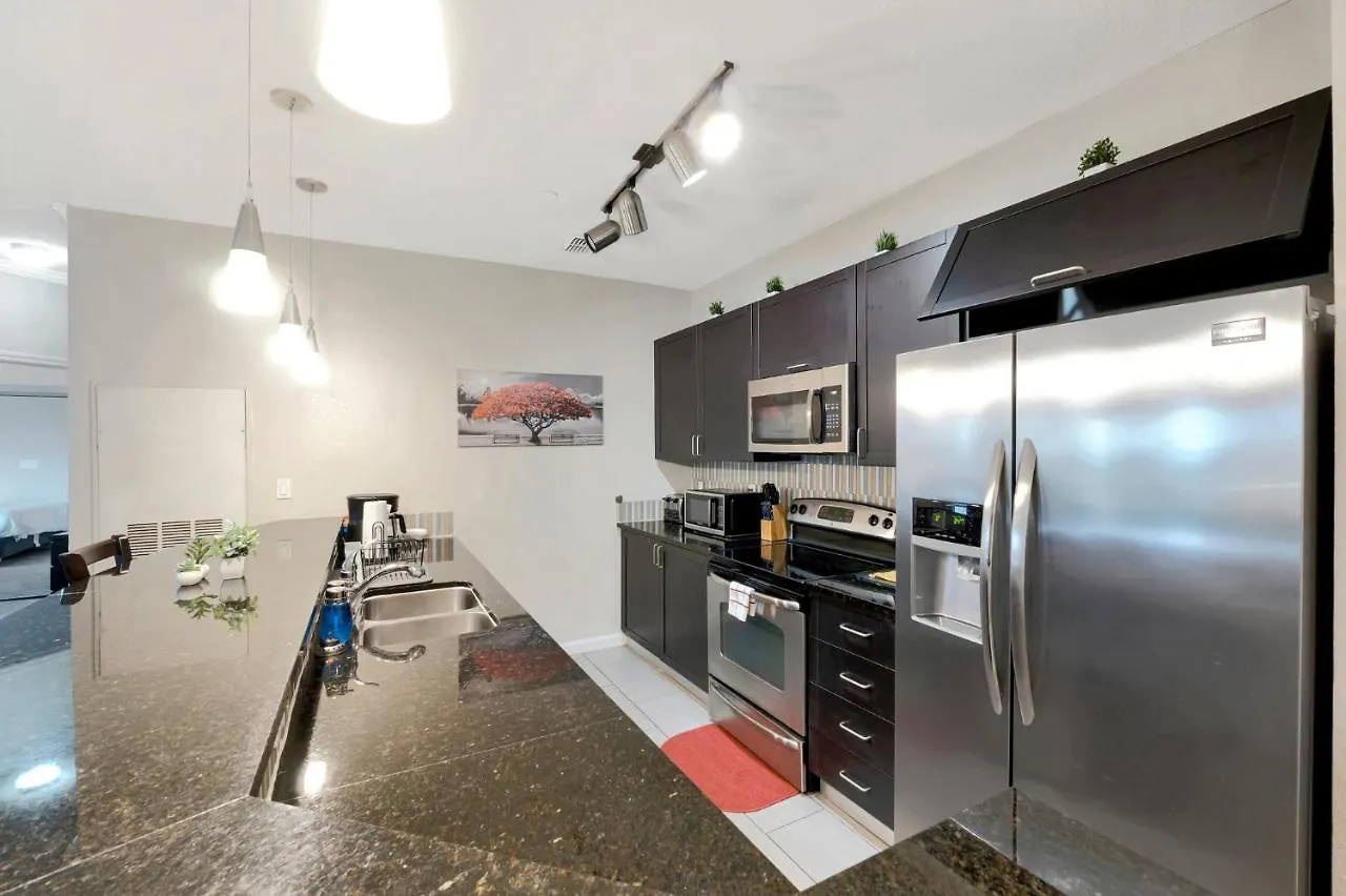 Apartment Tropical 3Br Suite-2 Resort Style Pools-5 Mil To Bay-Gym-Close To Beach Tampa