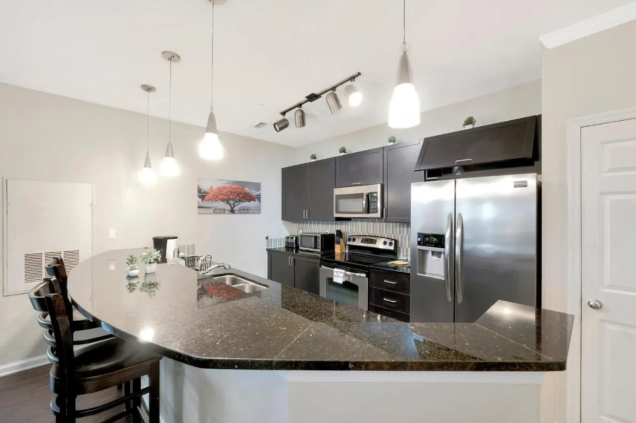 Tropical 3Br Suite-2 Resort Style Pools-5 Mil To Bay-Gym-Close To Beach Tampa Apartment