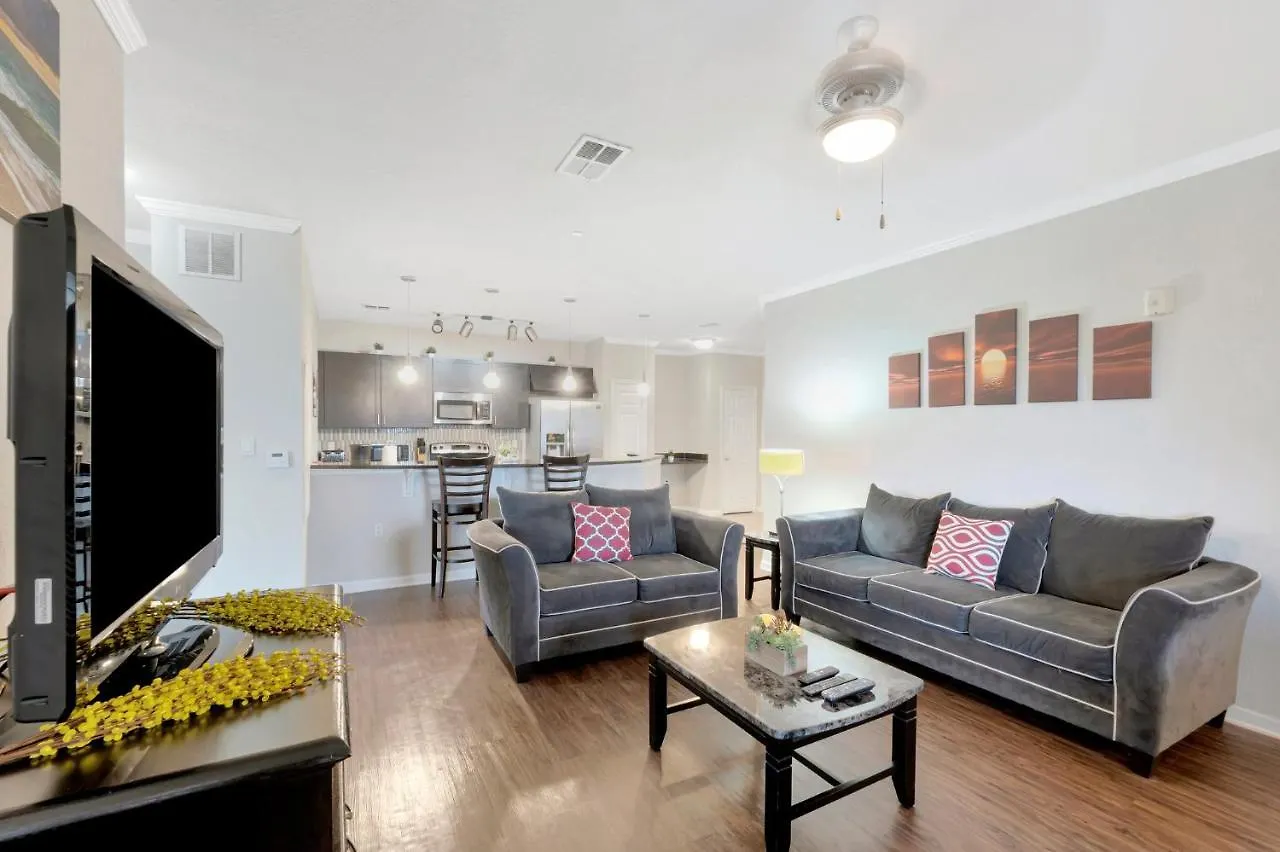 Apartment Tropical 3Br Suite-2 Resort Style Pools-5 Mil To Bay-Gym-Close To Beach Tampa